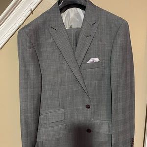 2 Piece Gray Men’s Suit